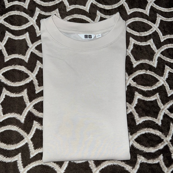 Uniqlo Airism Shirt Size Small - Picture 1 of 6